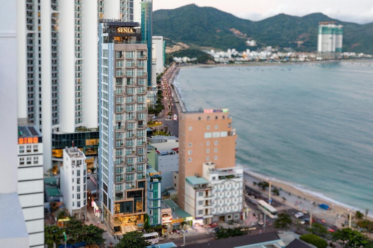 Senia Hotel Nha Trang Esterno foto
