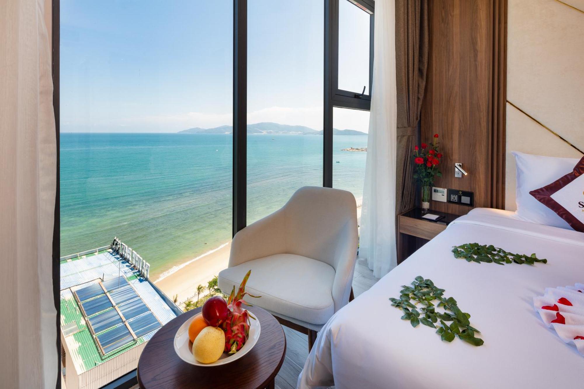 Senia Hotel Nha Trang Esterno foto