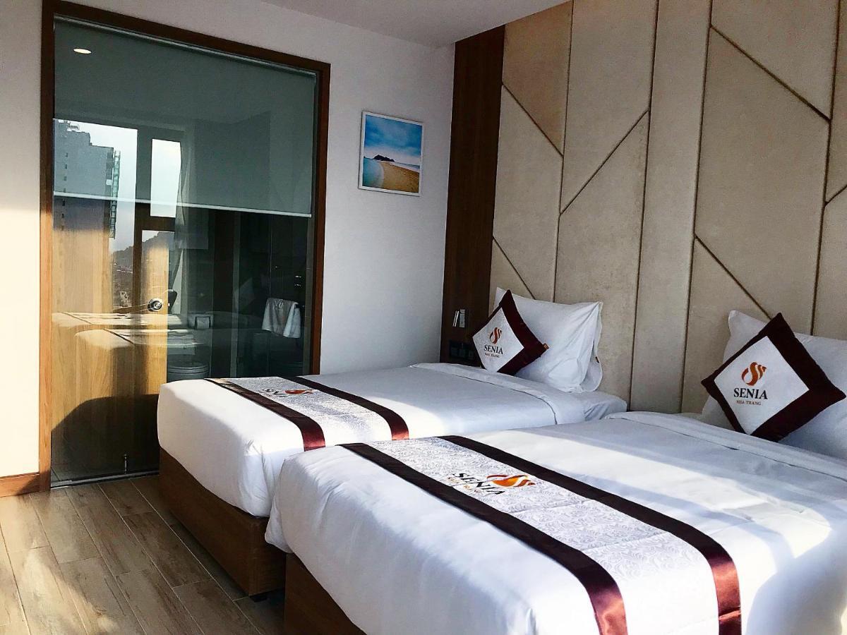 Senia Hotel Nha Trang Esterno foto