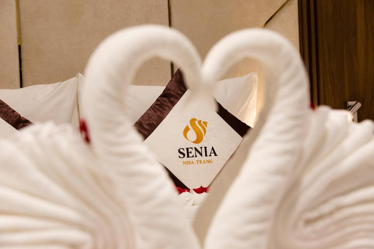 Senia Hotel Nha Trang Esterno foto
